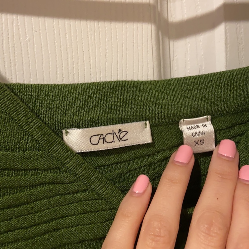 Cache V-Neck Green Textured Tank Top Size XS - Picture 4 of 8